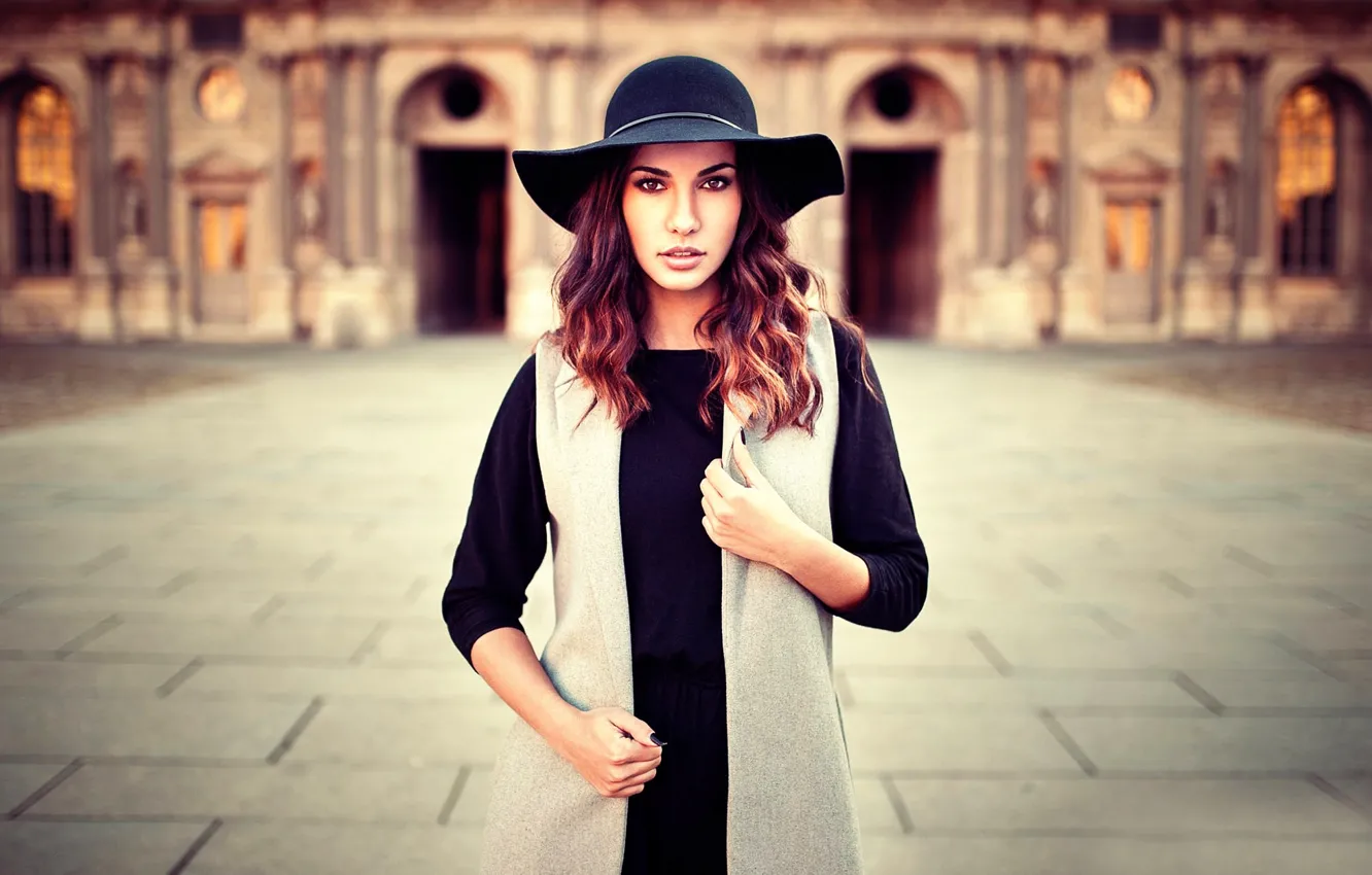 Photo wallpaper look, hat, sponge, Lods Franck, Eugenie