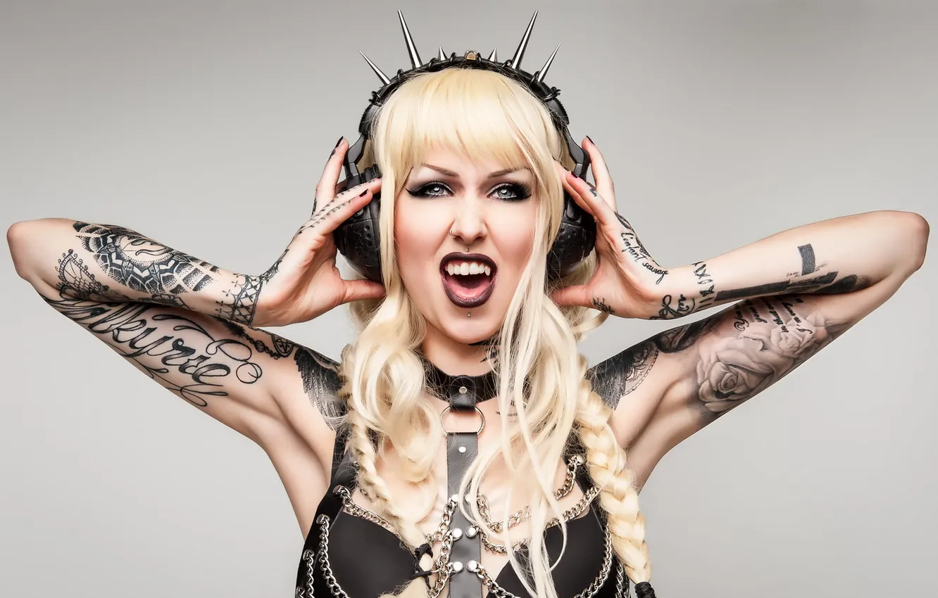 Photo wallpaper girl, music, headphones