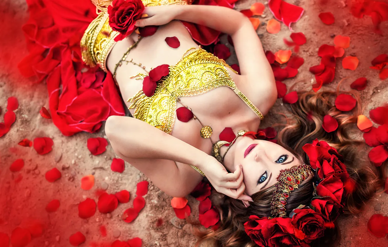 Photo wallpaper chest, look, girl, decoration, flowers, face, pose, style