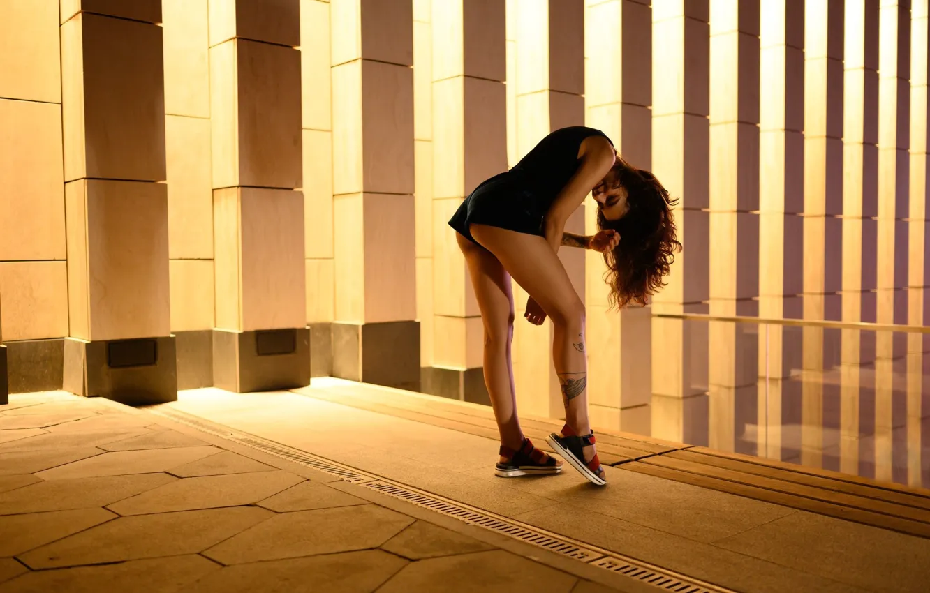 Photo wallpaper sexy, pose, model, makeup, figure, tattoo, hairstyle, brown hair