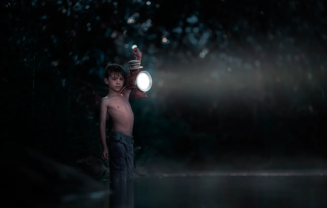 Photo wallpaper boy, lantern, in the water