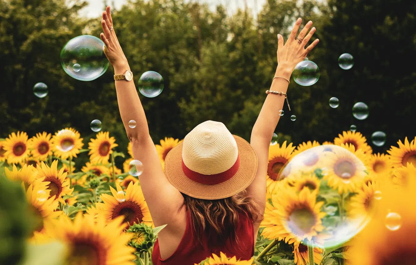 Photo wallpaper woman, happiness, joy, sunflowers, soap bubbles