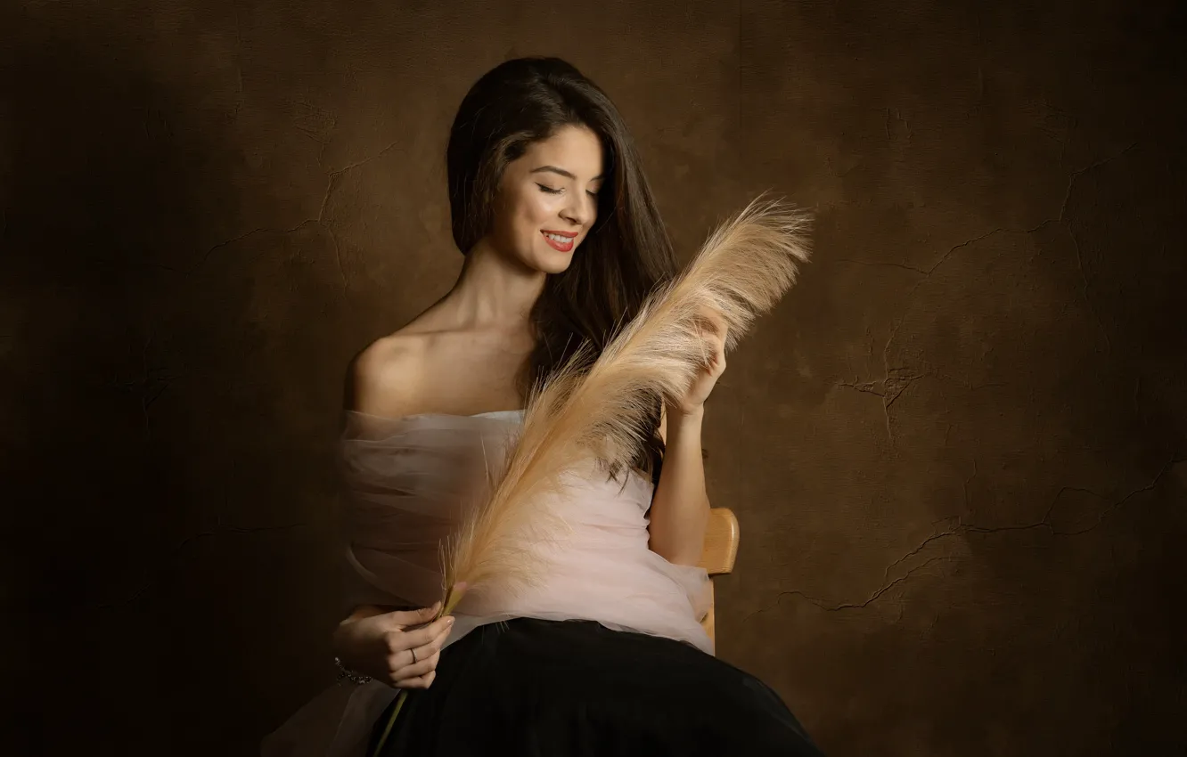 Photo wallpaper girl, portrait, feathers, Catalin Arcu