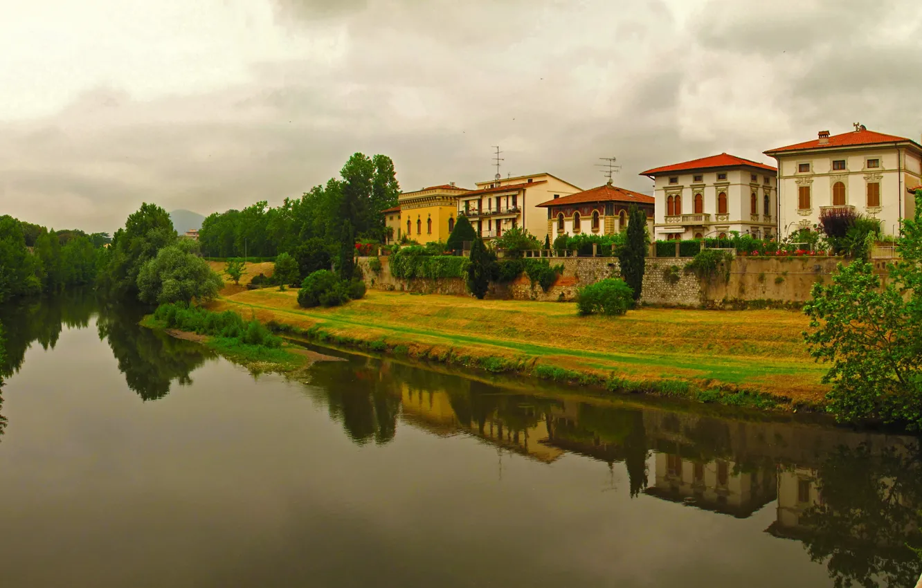 Photo wallpaper trees, the city, river, photo, Italy, Toscana, Prato