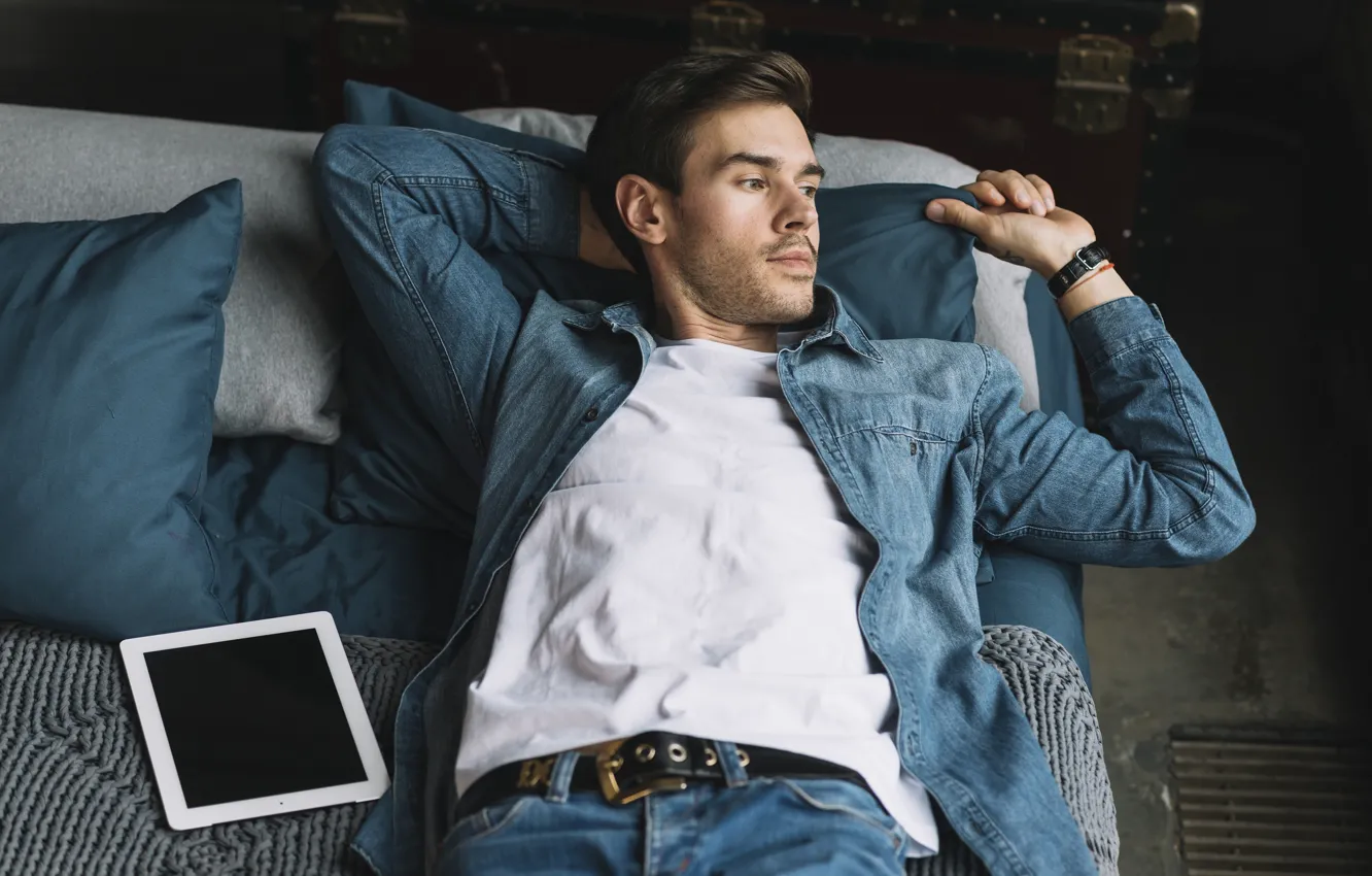 Photo wallpaper look, bed, male, shirt, tablet