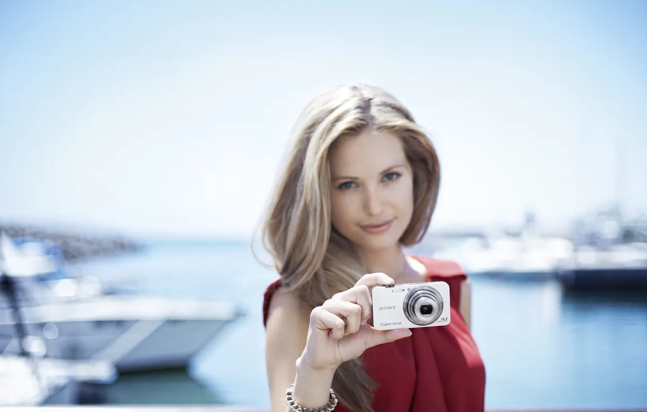 Photo wallpaper look, girl, the camera, blonde, bracelet