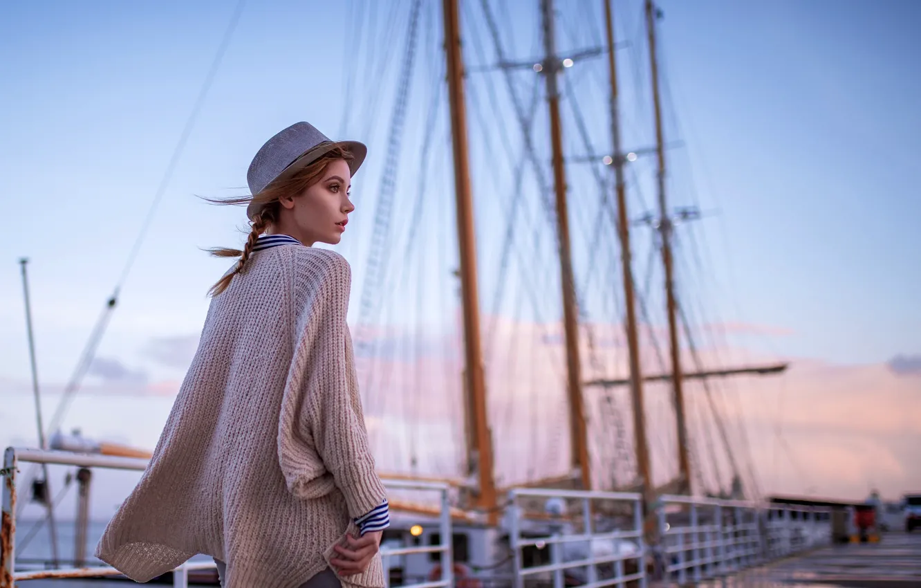 Photo wallpaper sunset, model, portrait, yachts, the evening, hat, makeup, pier