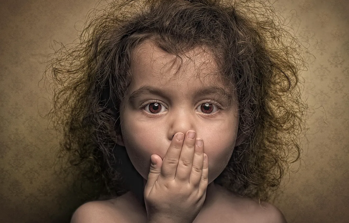 Photo wallpaper portrait, surprise, girl, curls