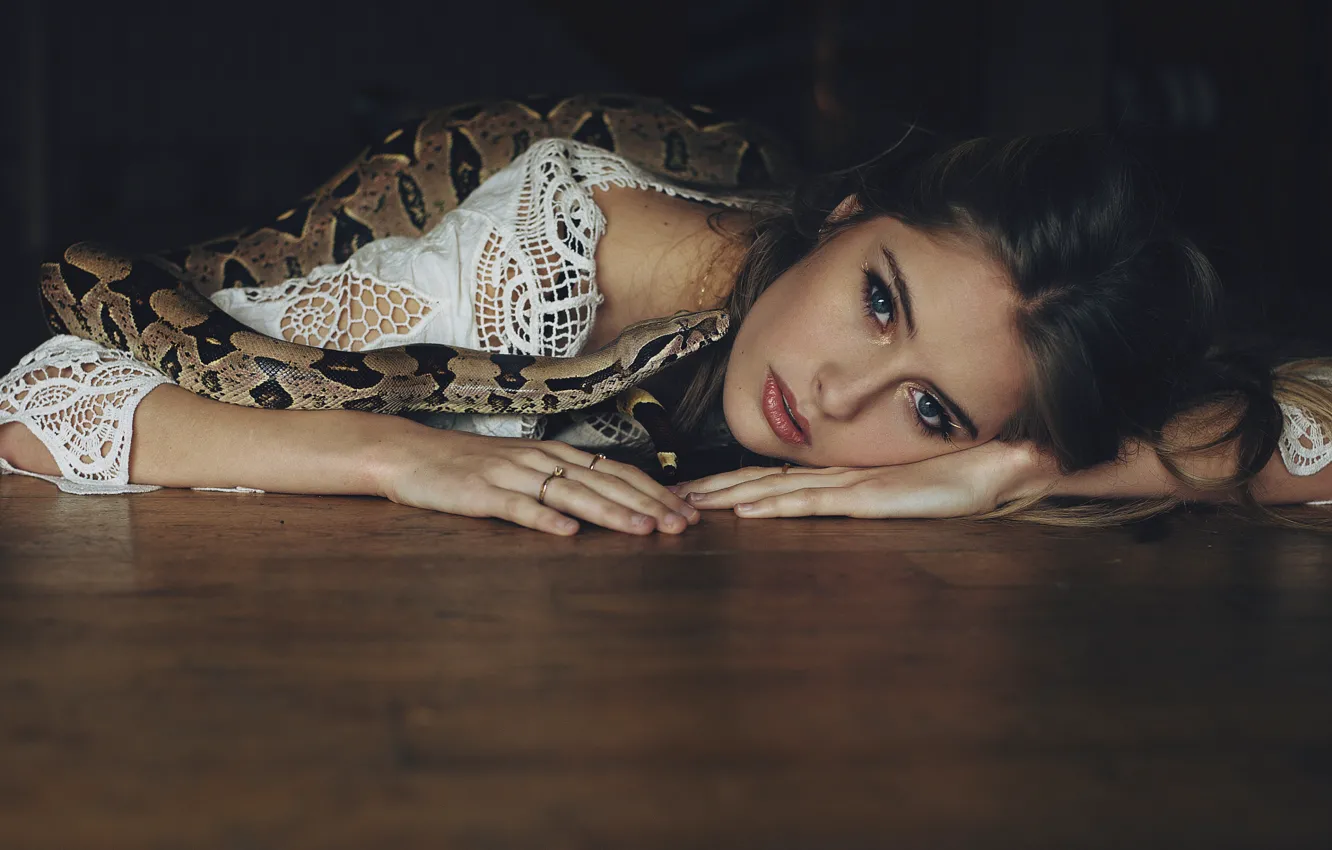 Photo wallpaper girl, pose, snake, lies, Camille Rochette, Anastasia Vervueren, Coexistence