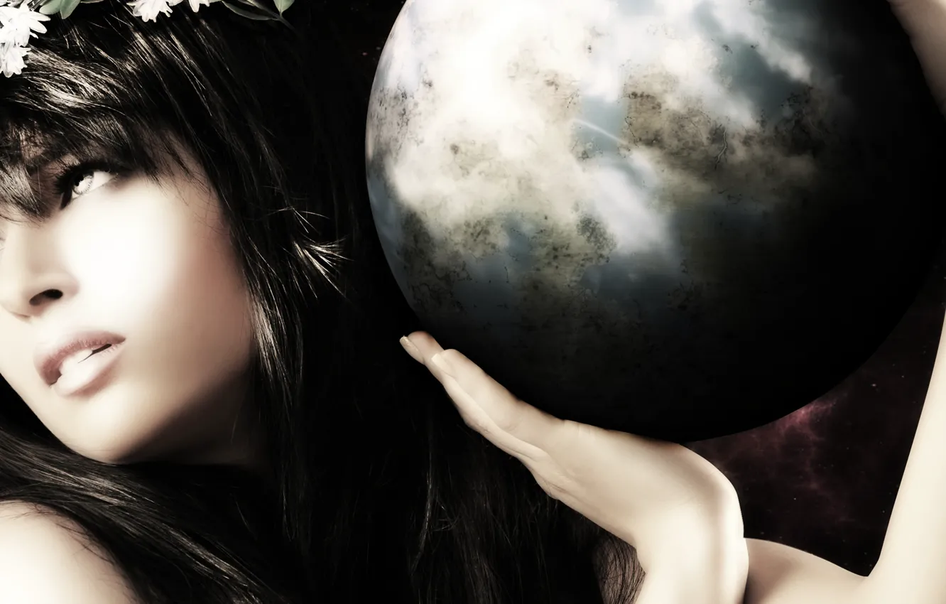 Photo wallpaper look, girl, face, earth, balls, hair, hands, lips