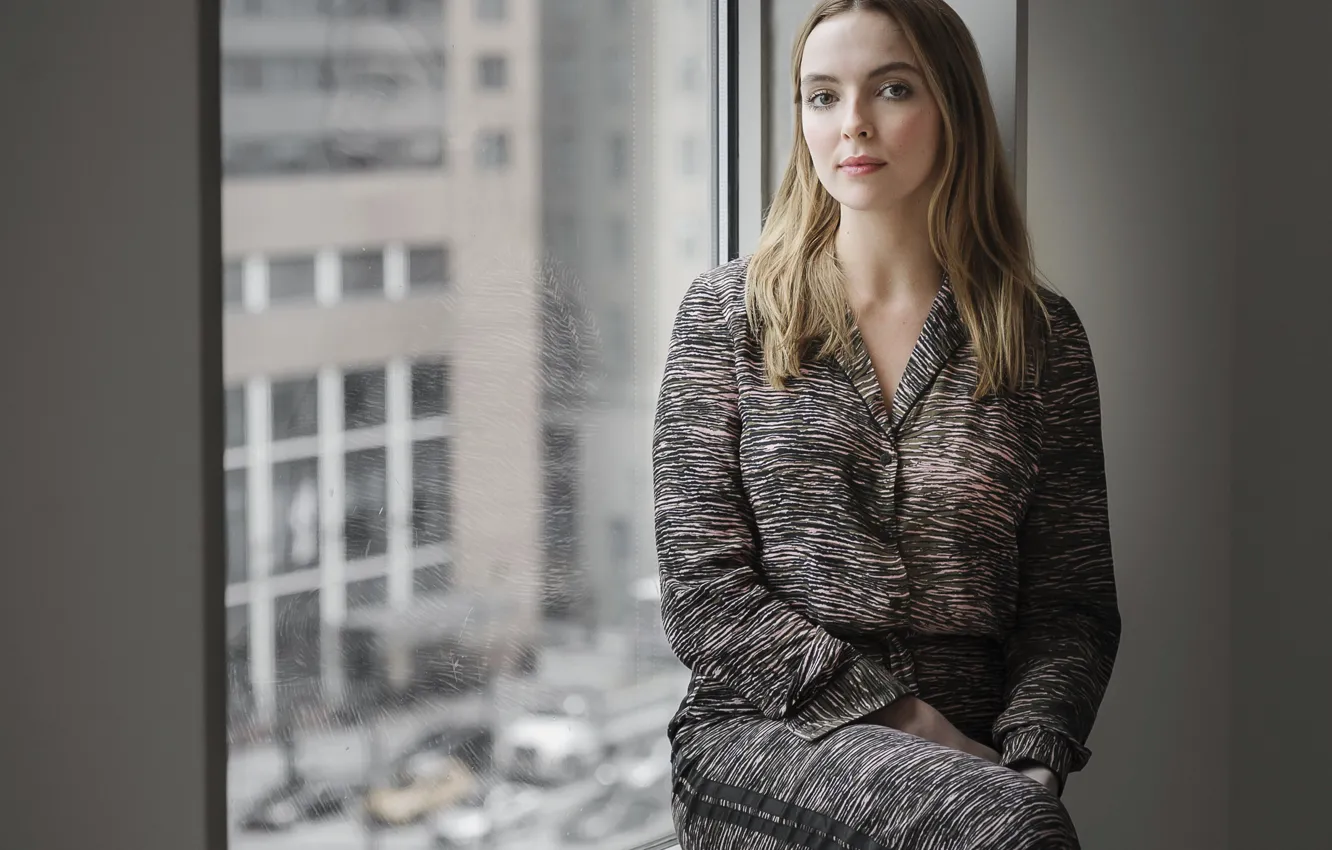 Photo wallpaper look, glass, Jodie Comer, wall, Jodie Comer, blonde, window, actress