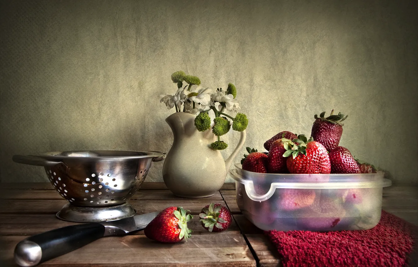 Photo wallpaper flowers, berries, table, Board, towel, bouquet, strawberry, knife
