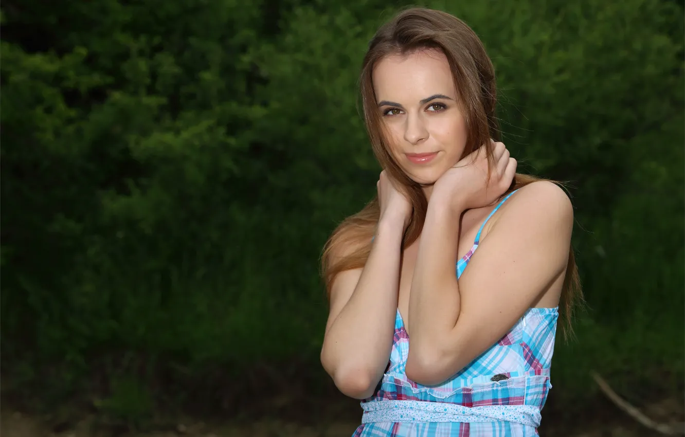 Photo wallpaper nature, hair, hands, sundress, Gracie, ulubka