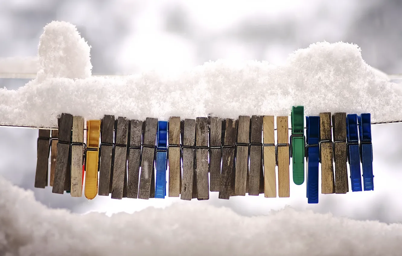 Photo wallpaper snow, background, clothespins
