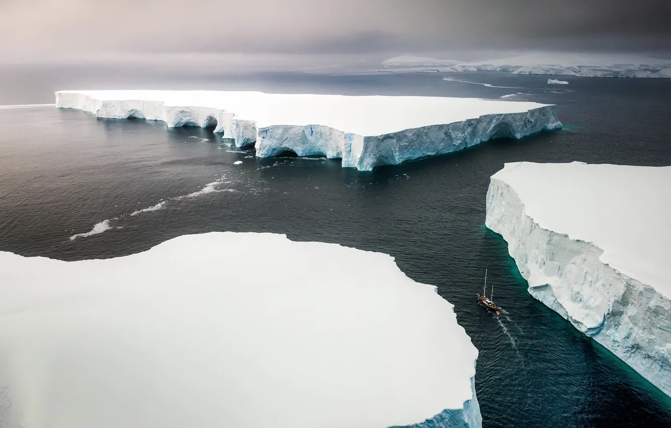 Photo wallpaper sea, ship, Antarctica, Aisberg