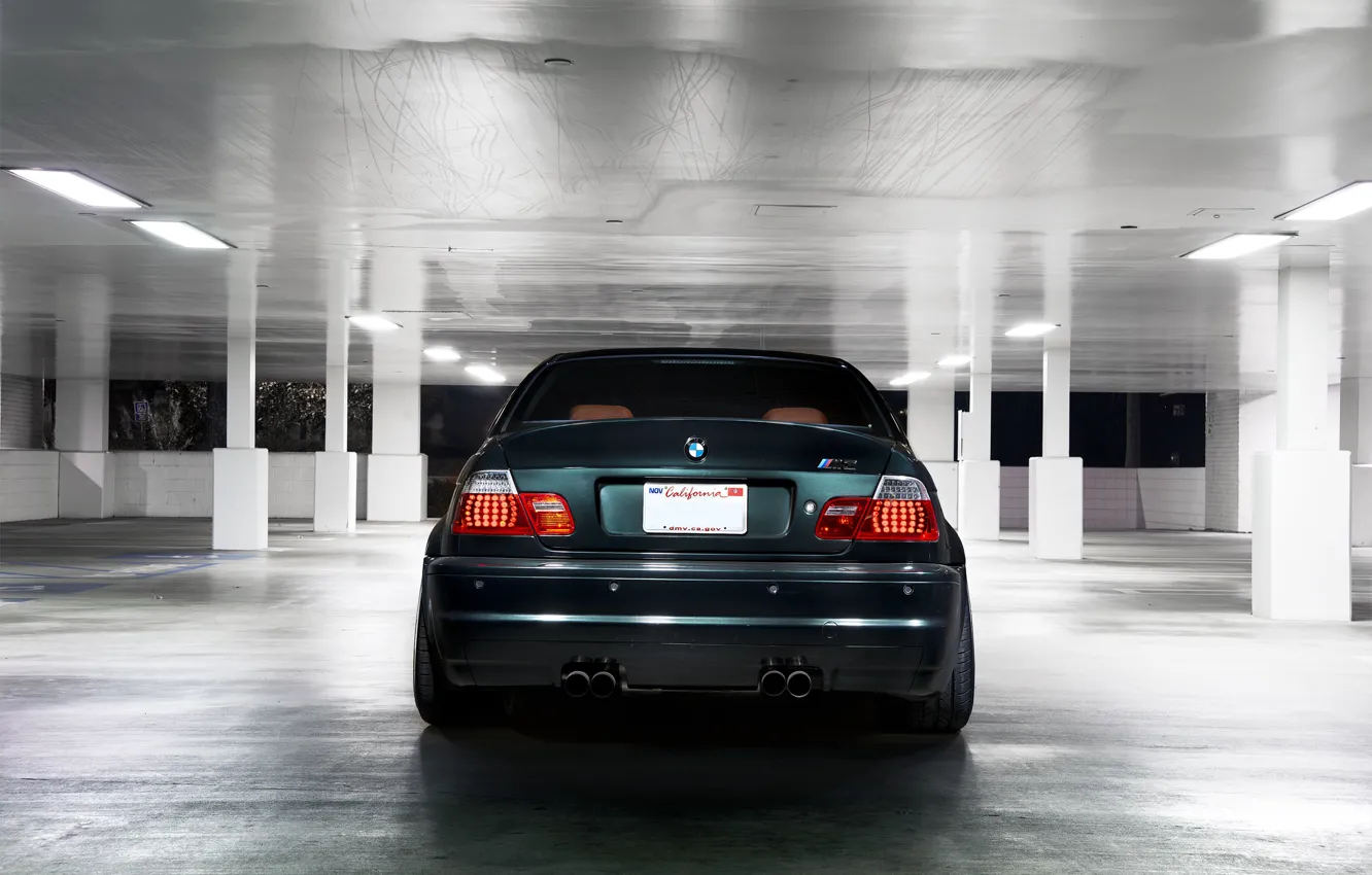 Photo wallpaper BMW, E46, Rear view, Parking, Dark green