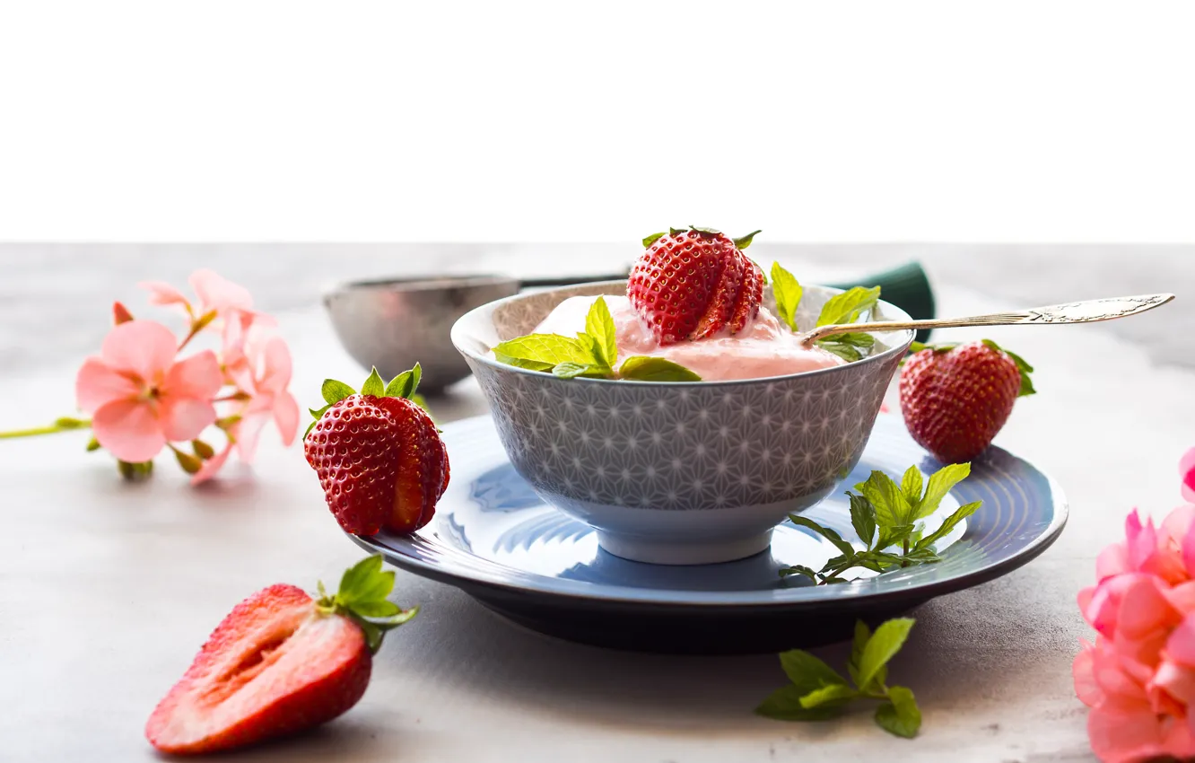 Photo wallpaper berries, strawberry, ice cream, strawberry, Iryna Melnyk