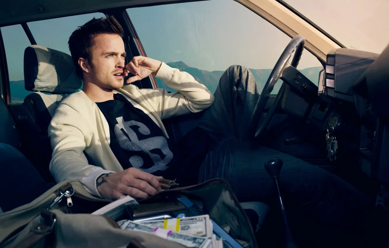 Photo wallpaper auto, money, male, Aaron Paul, Aaron Paul