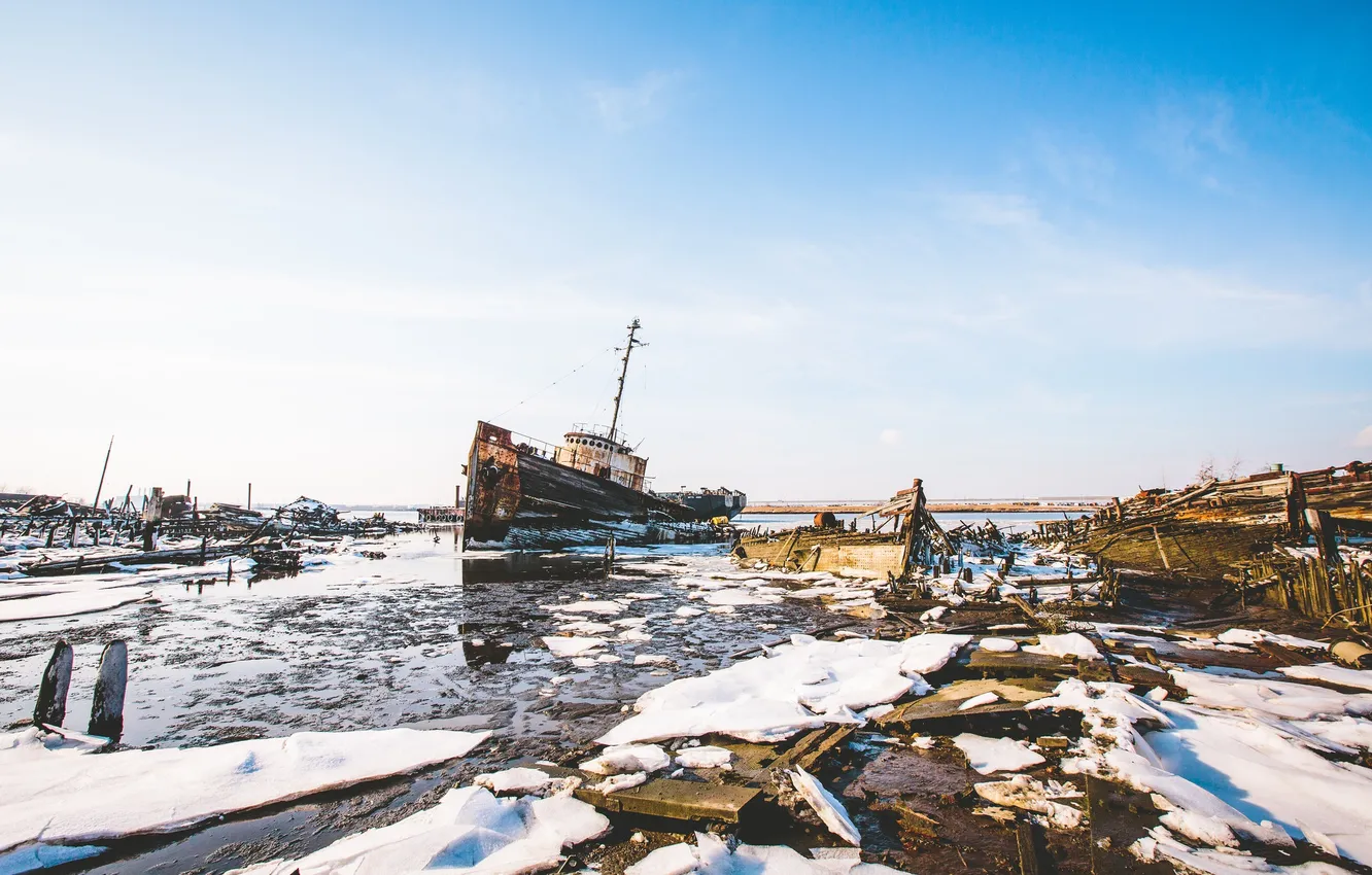 Photo wallpaper ice, the sky, clouds, boat, the crash, Sunny, weight, port