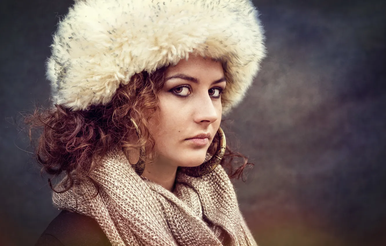 Photo wallpaper eyes, hair, scarf, rings, bonnet