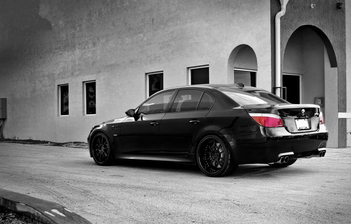 Photo wallpaper black, the building, Windows, bmw, BMW, wheels, drives, black