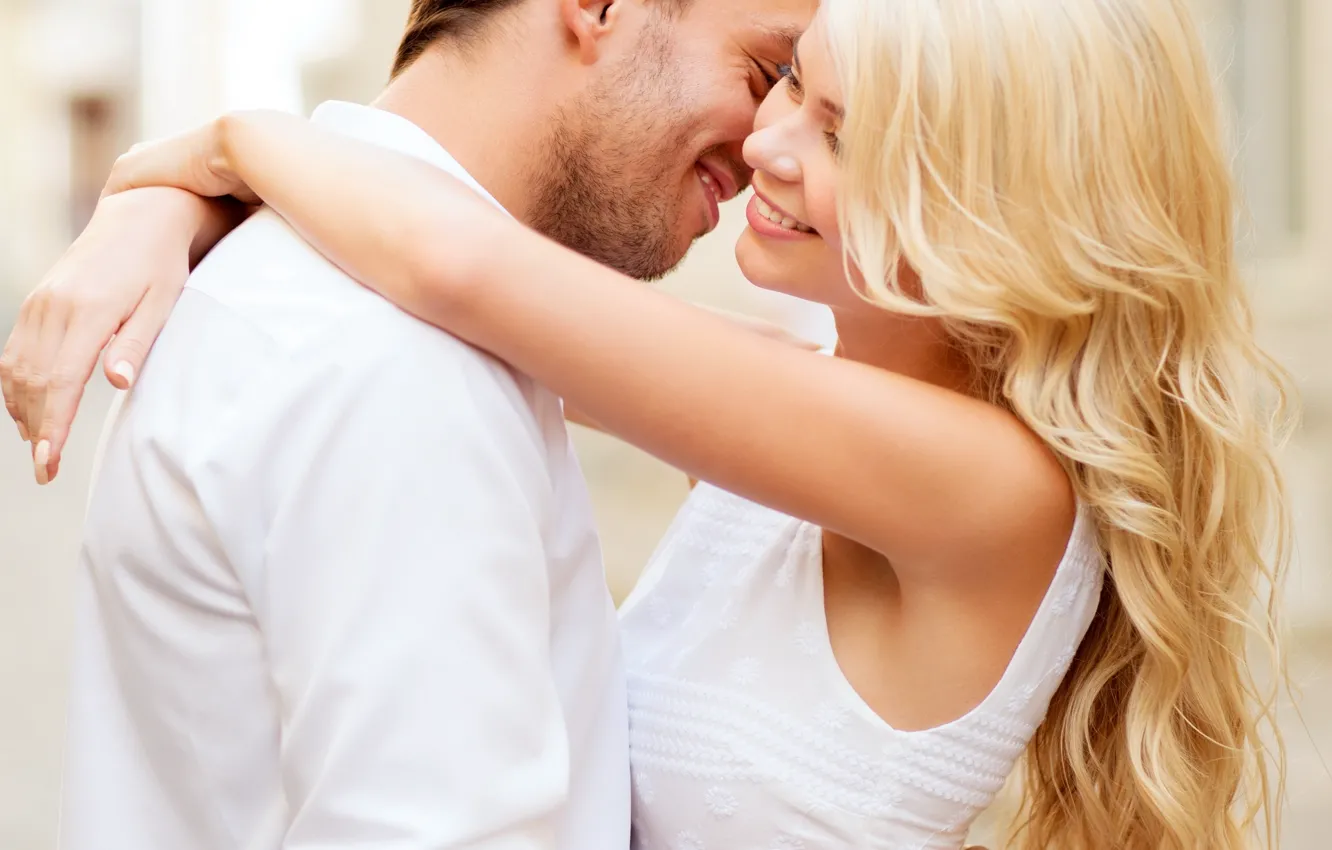 Photo wallpaper love, joy, happiness, pair, summer, street, couple, romance