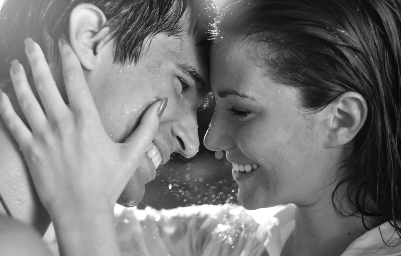 Photo wallpaper girl, love, joy, rain, guy, smile