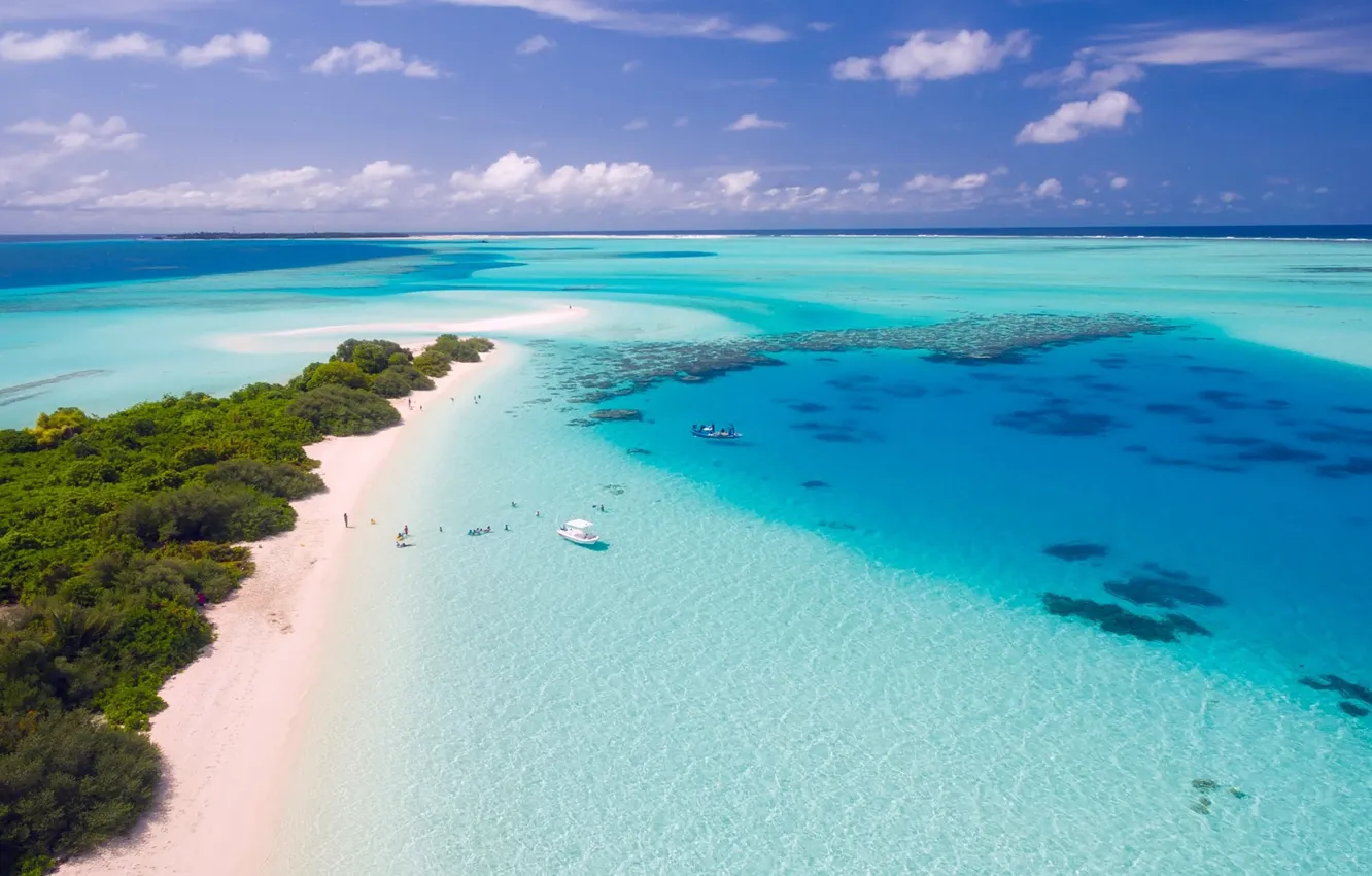 Photo wallpaper beach, Islands, tropics, people, the ocean, stay, boats, The Maldives