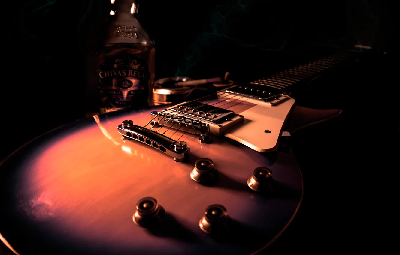 Photo wallpaper smoke, bottle, guitar, electric guitar