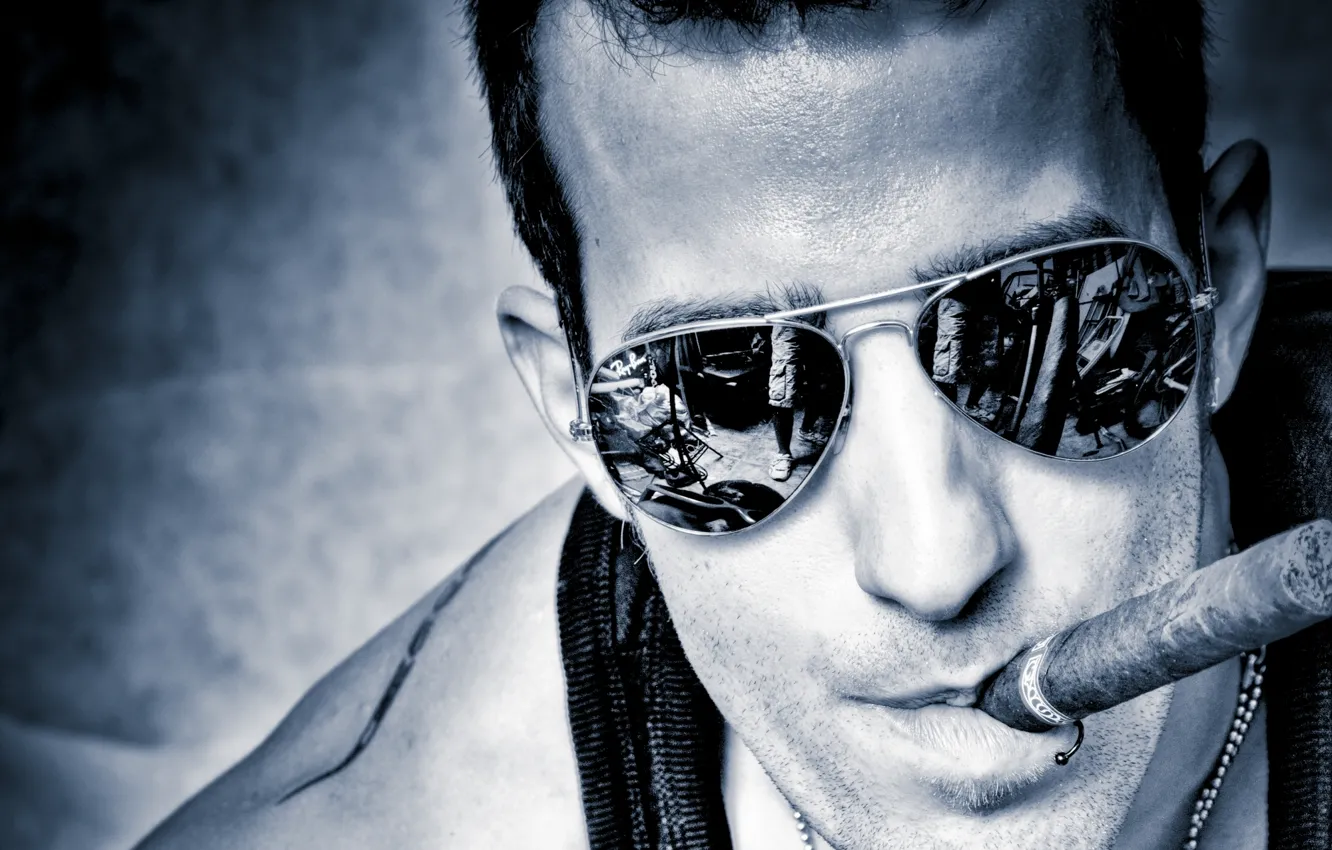 Photo wallpaper face, reflection, glasses, cigar, male, guy, h\b, black and white