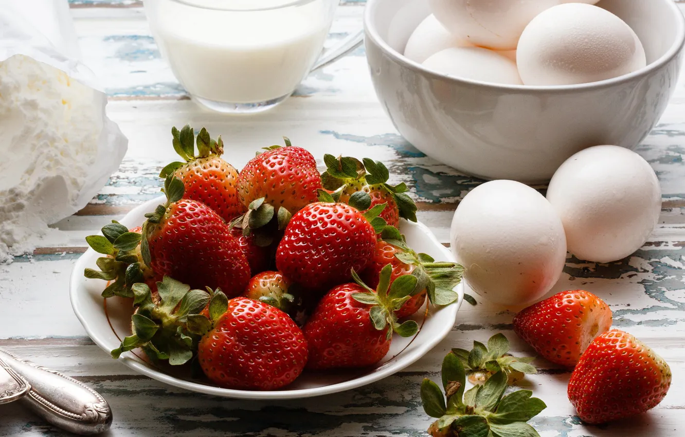Photo wallpaper eggs, berry, milk, strawberry, berry, sweet, strawberry, dessert
