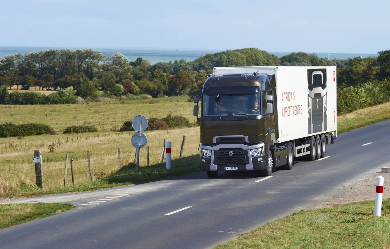 Photo wallpaper road, field, truck, Renault, tractor, Congress, 4x2, the trailer