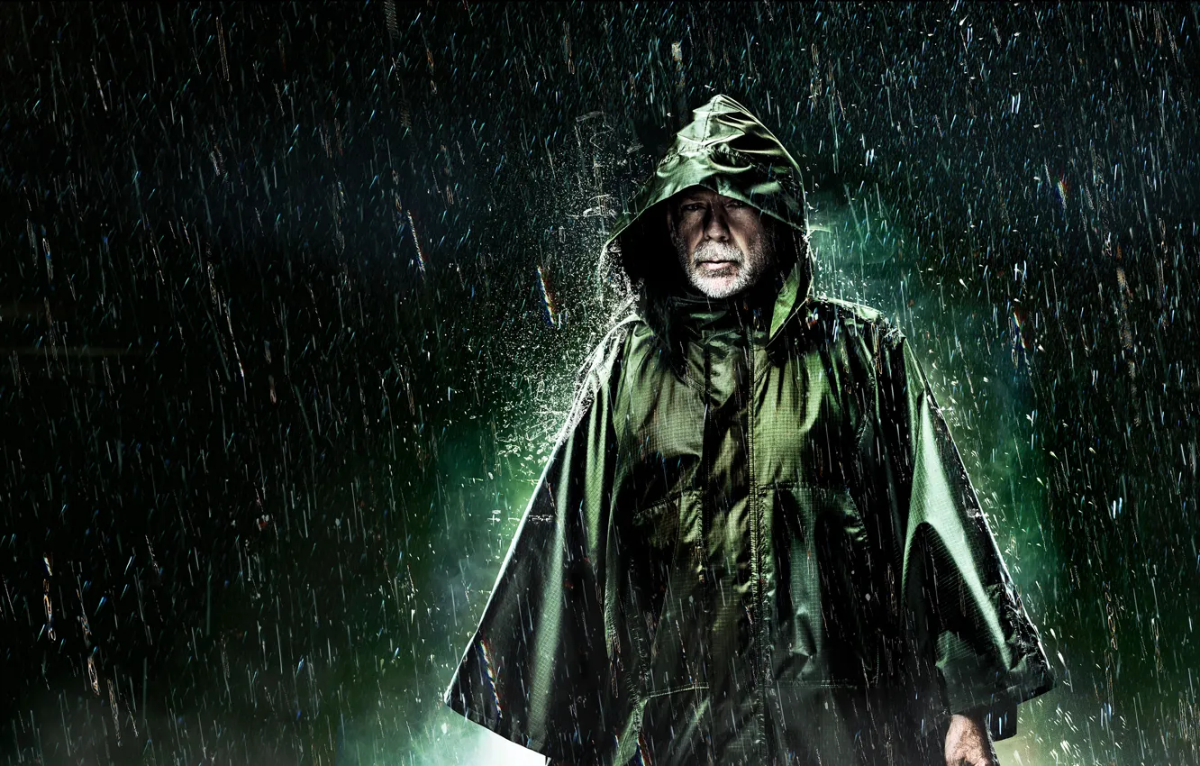 Photo wallpaper look, night, rain, beard, Bruce Willis, The sixth sense