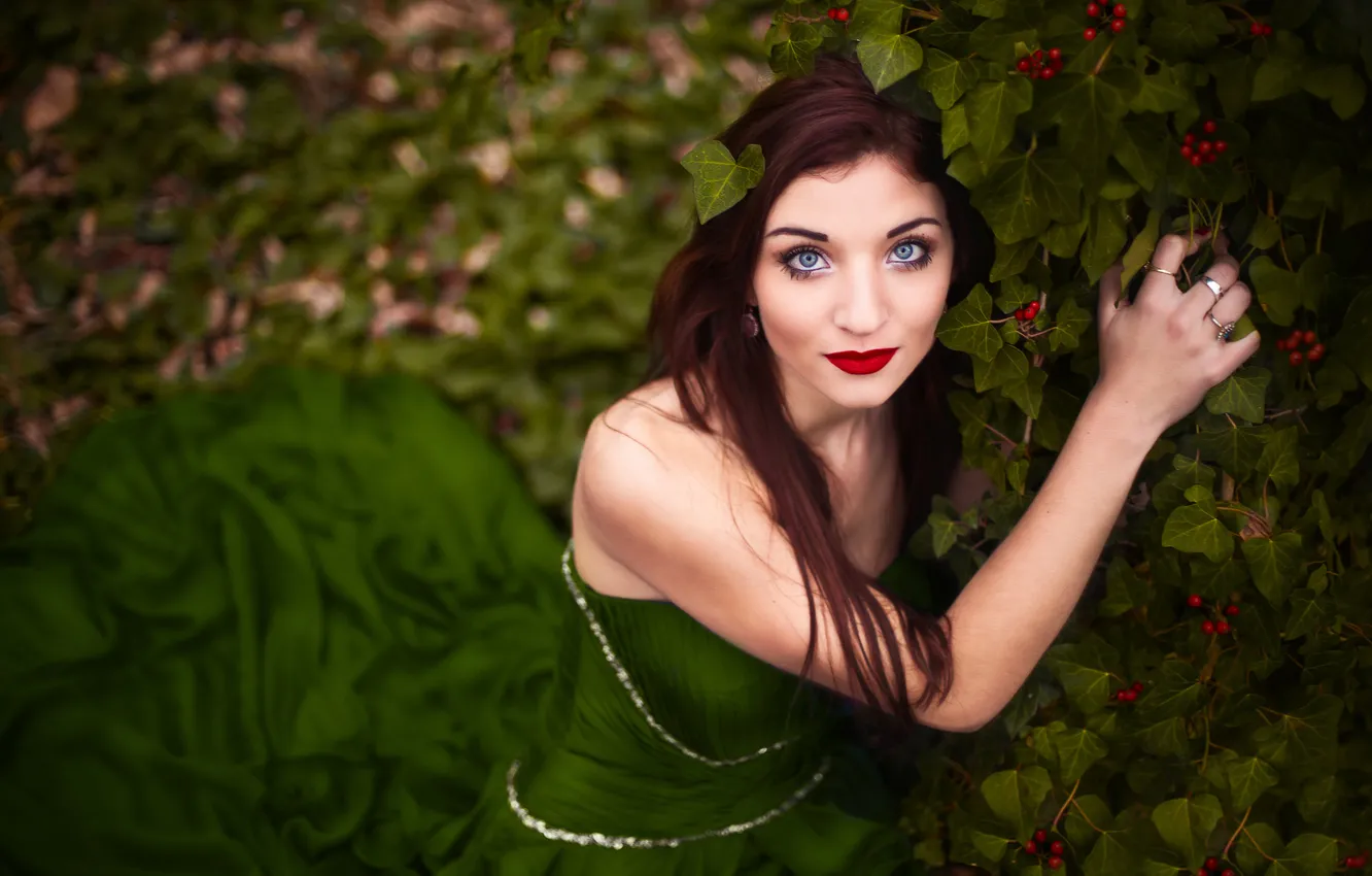 Photo wallpaper green, forest, fashion, dress, nature, eyes, view, beauty