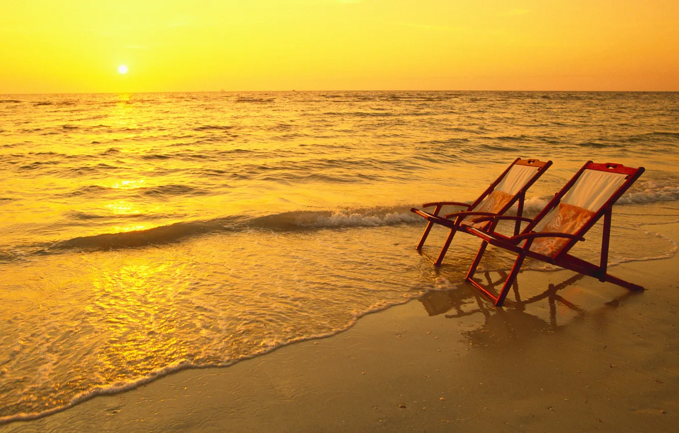 Photo wallpaper beach, sunset, sun loungers