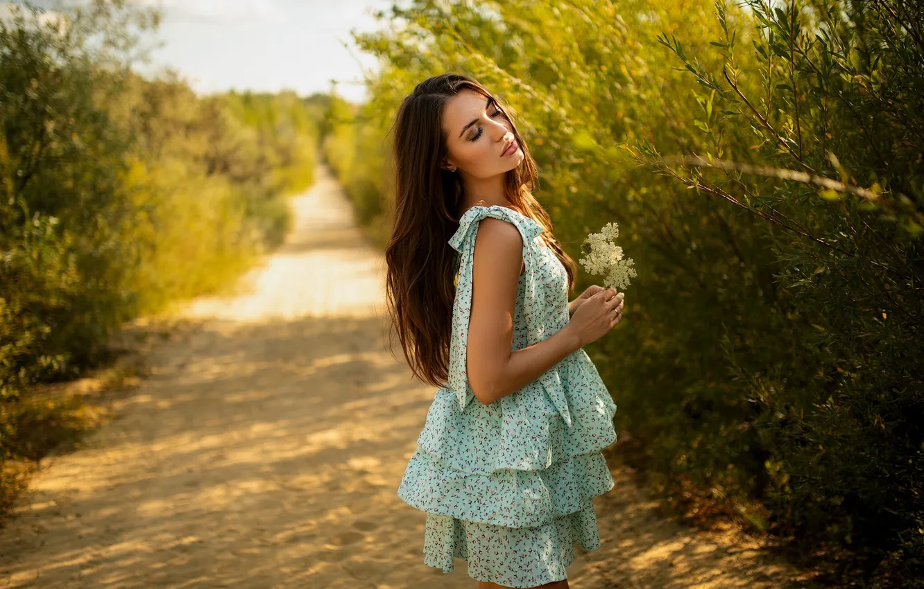 Photo wallpaper girl, flowers, sexy, Wallpaper, sweetheart, model, bright, makeup