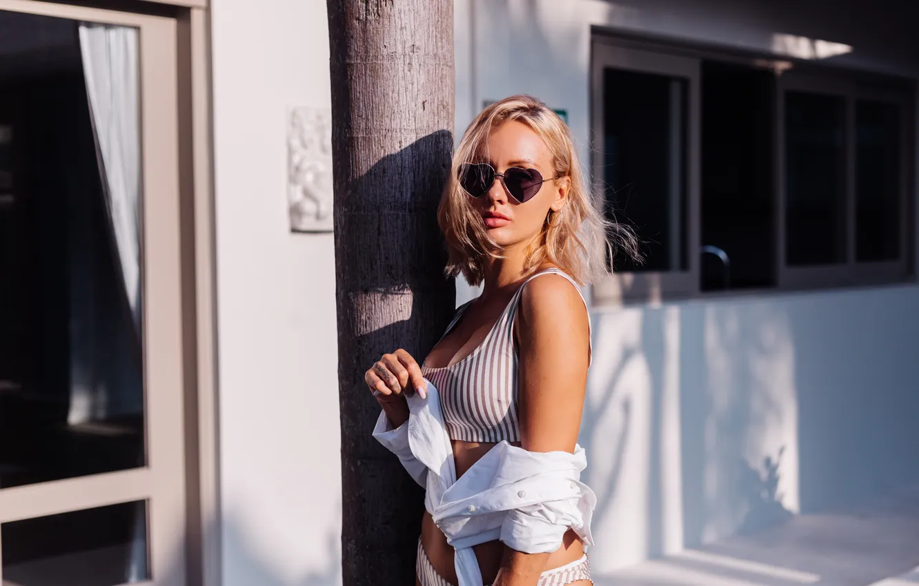 Photo wallpaper beach, woman, bikini, tropical, sunglasses, caucasian