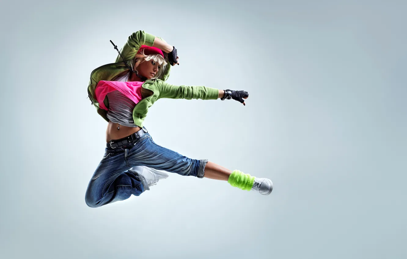 Photo wallpaper girl, pose, background, jump, hat, dance, jeans, Mike