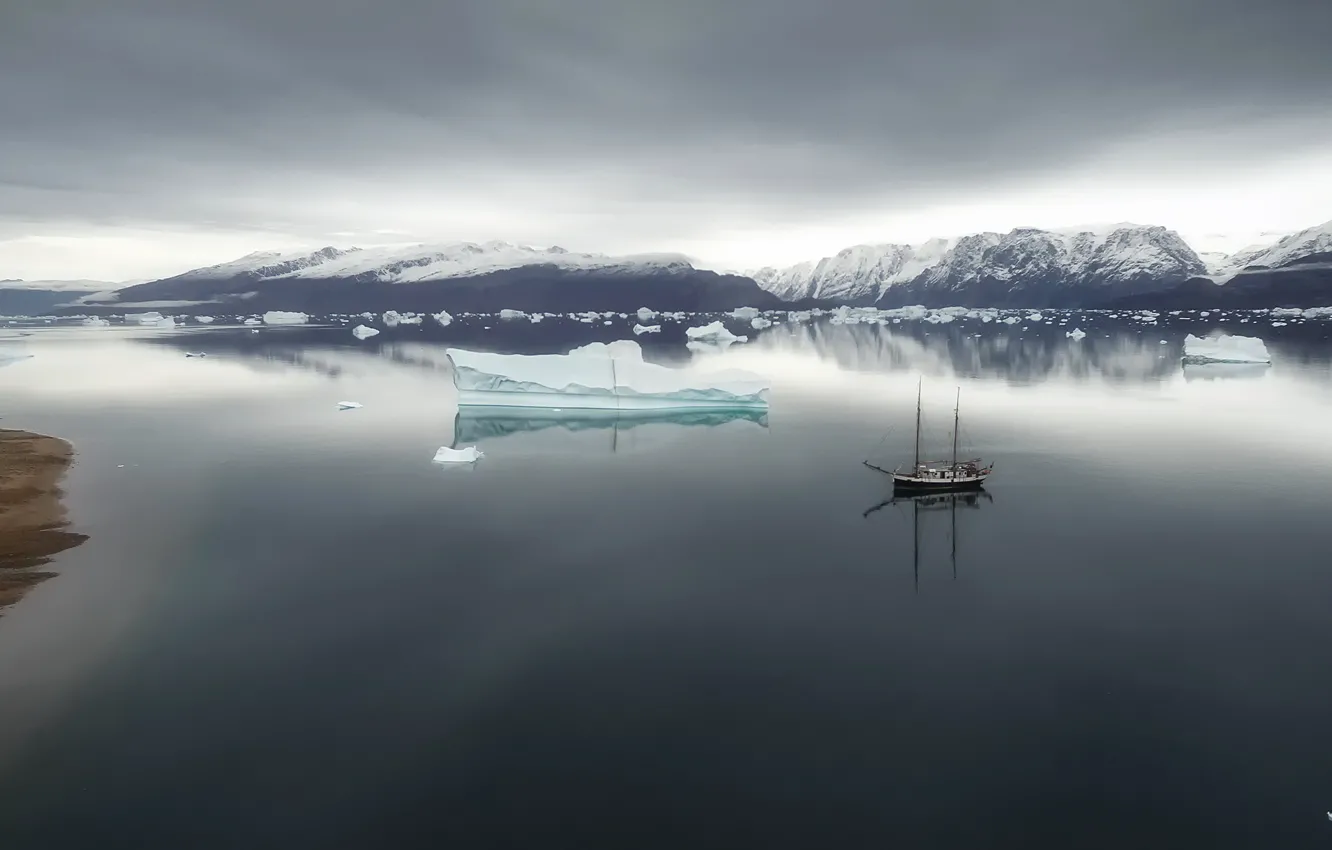 Photo wallpaper sea, ship, ice, Ostgronland, Eqalugaarsuit, Greenland
