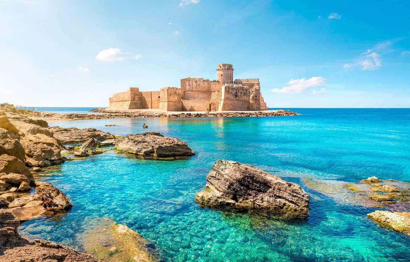 Photo wallpaper sea, Italy, landscape river, castle, sky blue, Calabria, Crotone, Isola di Capo Rizzuto