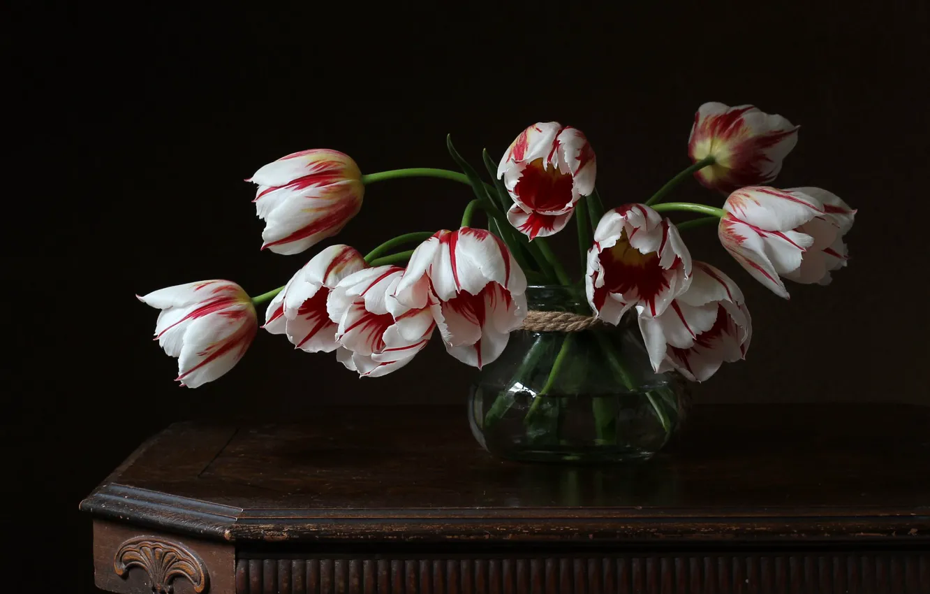 Photo wallpaper flowers, retro, the dark background, table, bouquet, Bank, tulips, vase