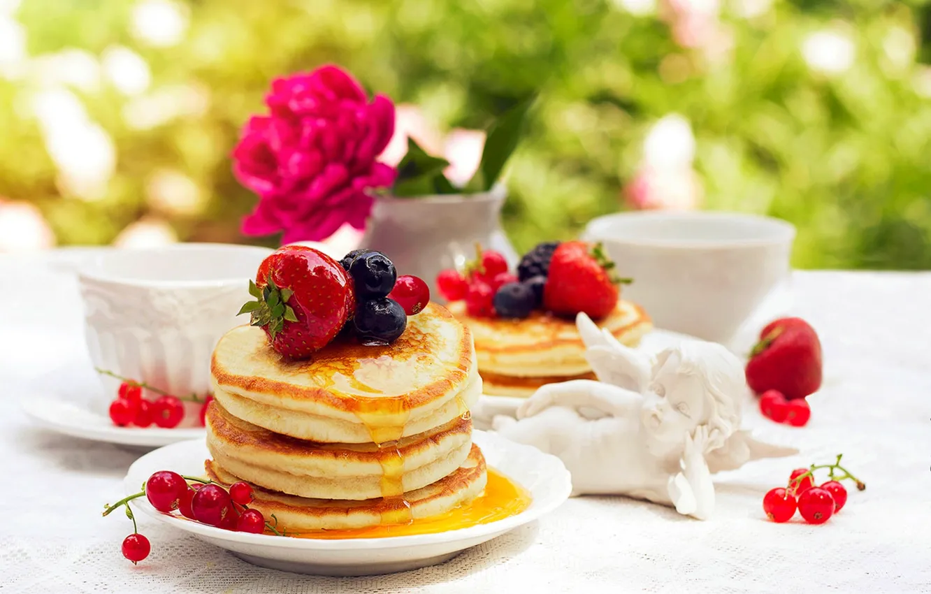 Photo wallpaper flowers, coffee, food, blueberries, strawberry, pancakes, flower, currants