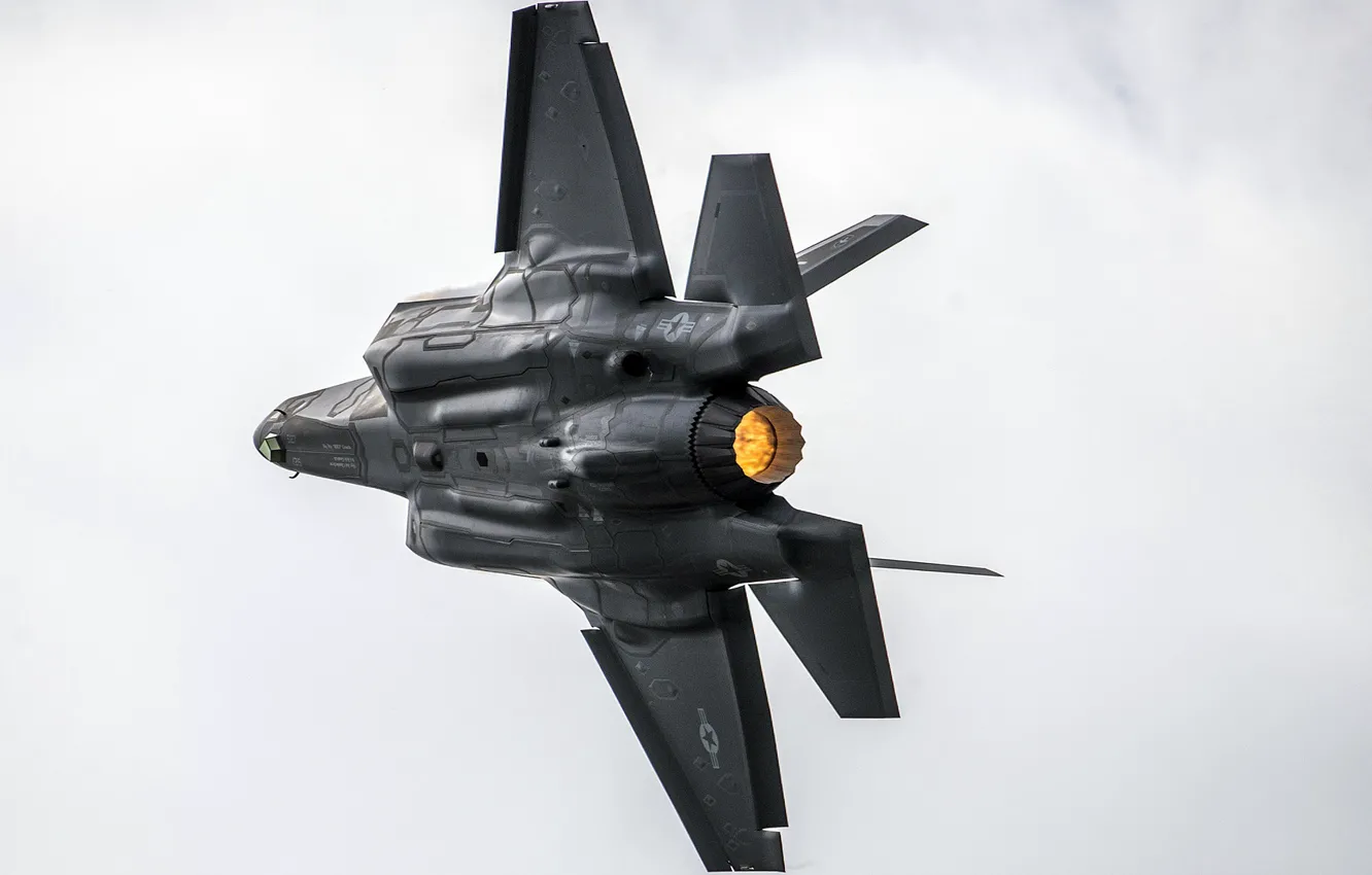 Photo wallpaper UNITED STATES AIR FORCE, fighter-bomber, Lightning II, F-35, Lockheed Martin