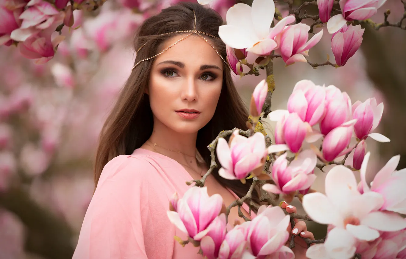 Photo wallpaper look, girl, branches, nature, brown hair, flowers, Magnolia, Mark Prinz