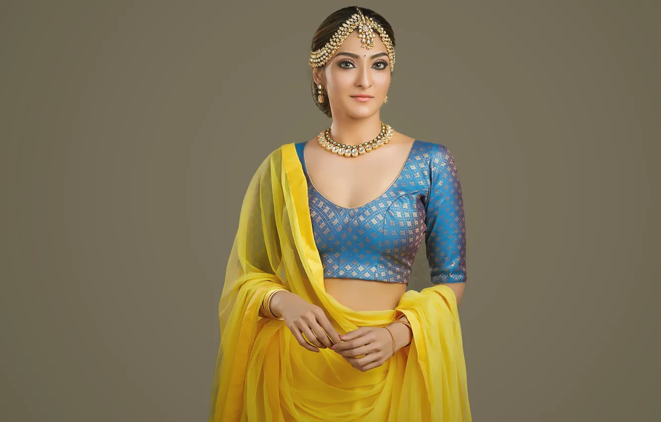 Photo wallpaper girl, hot, sexy, fashion, eyes, smile, beautiful, figure