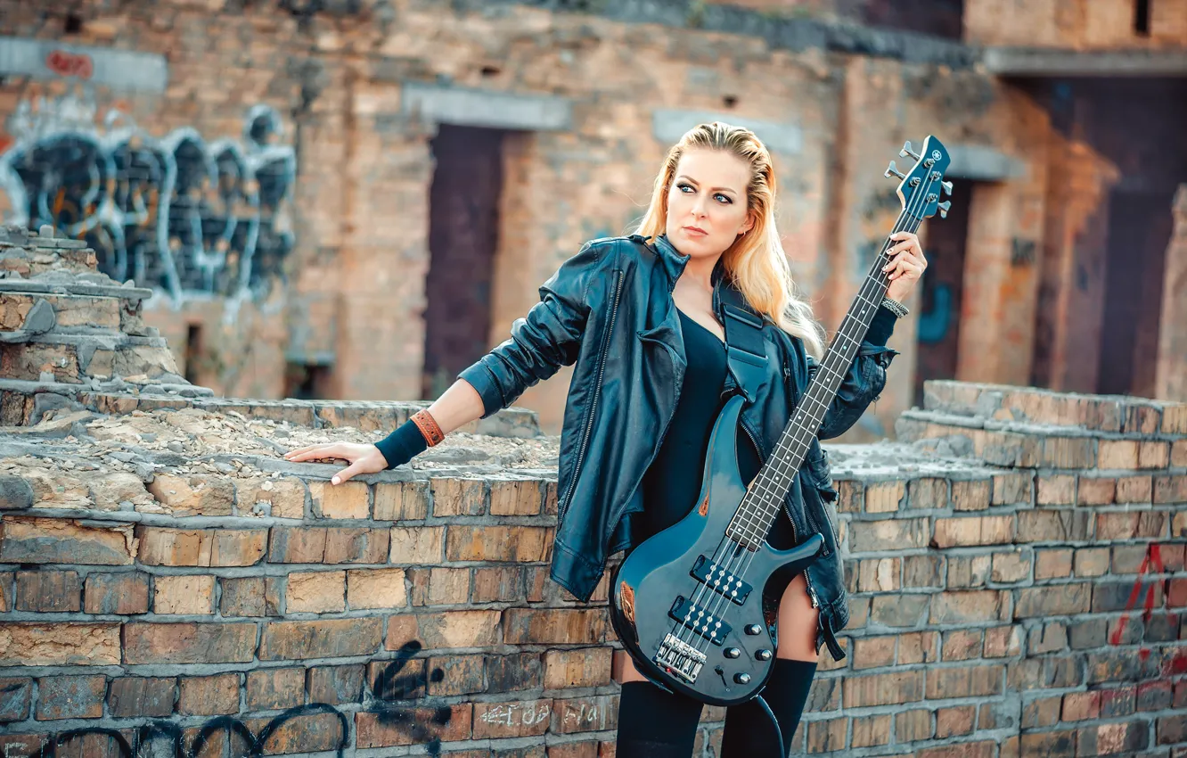 Photo wallpaper girl, guitar, brick, jacket, blonde, the ruins, in black, kozhanka