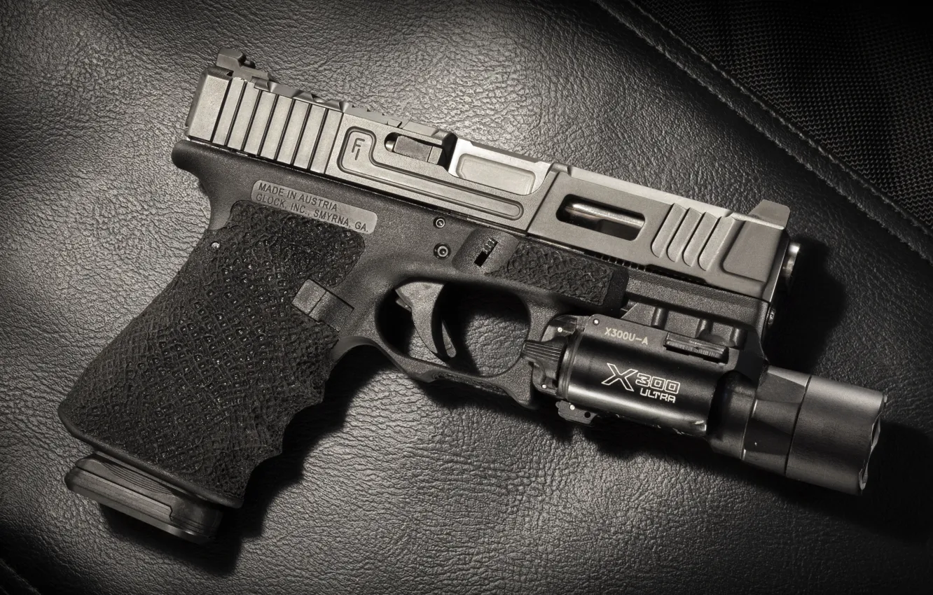 Photo wallpaper gun, background, flashlight, Glock 17, Mark 1