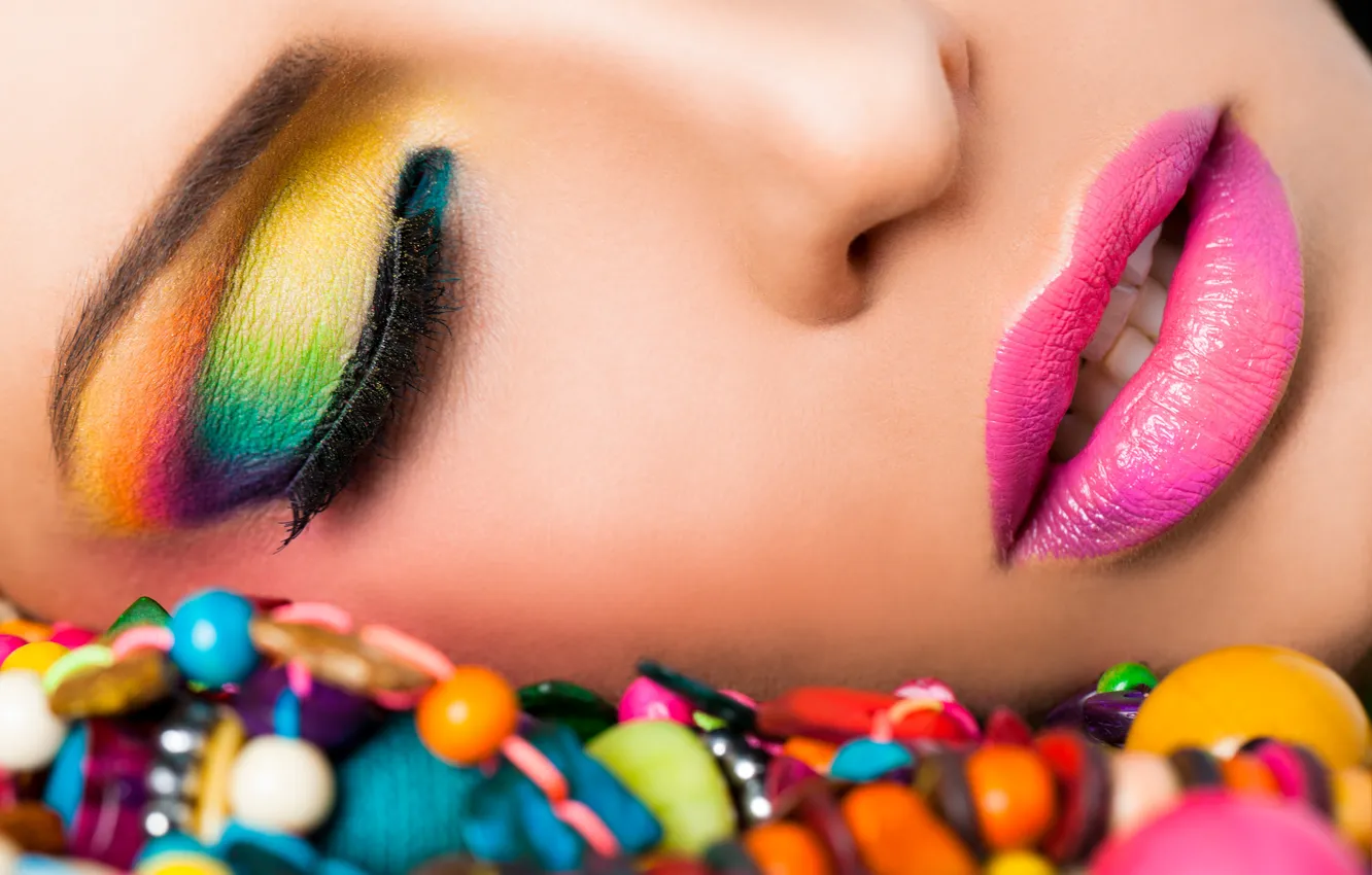 Photo wallpaper girl, shadow, makeup, beads