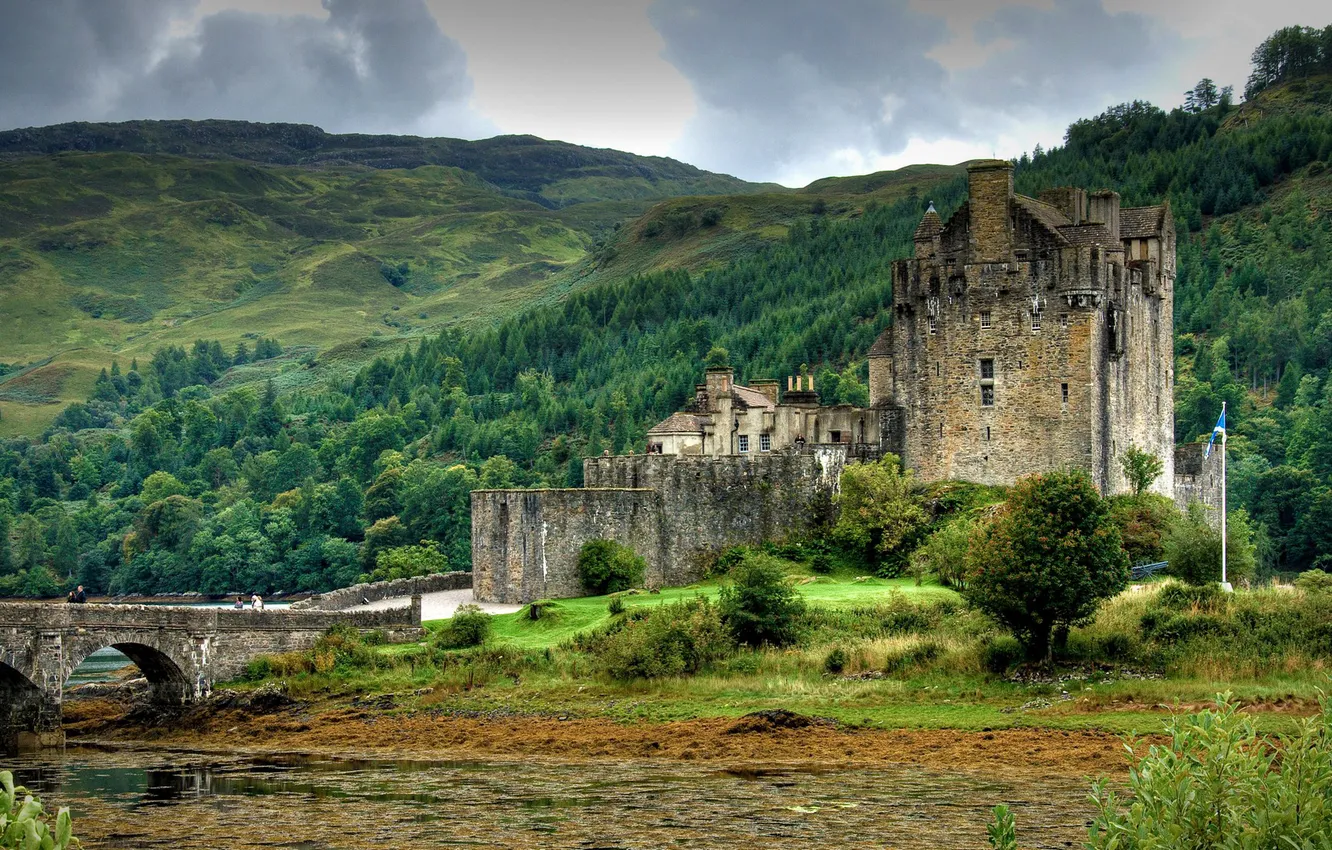 Photo wallpaper the sky, clouds, mountains, bridge, river, castle, Scotland