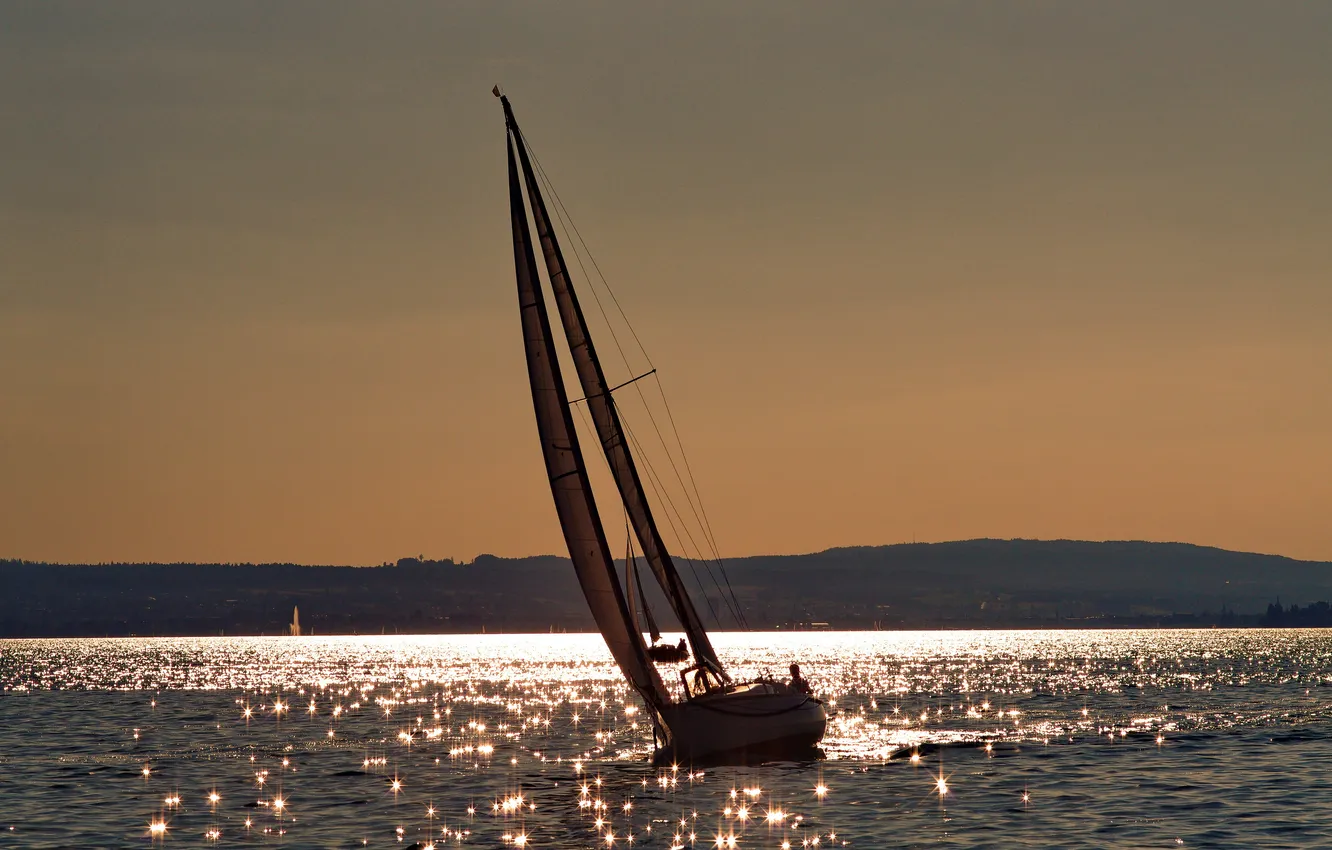 Photo wallpaper sea, glare, stay, Yacht